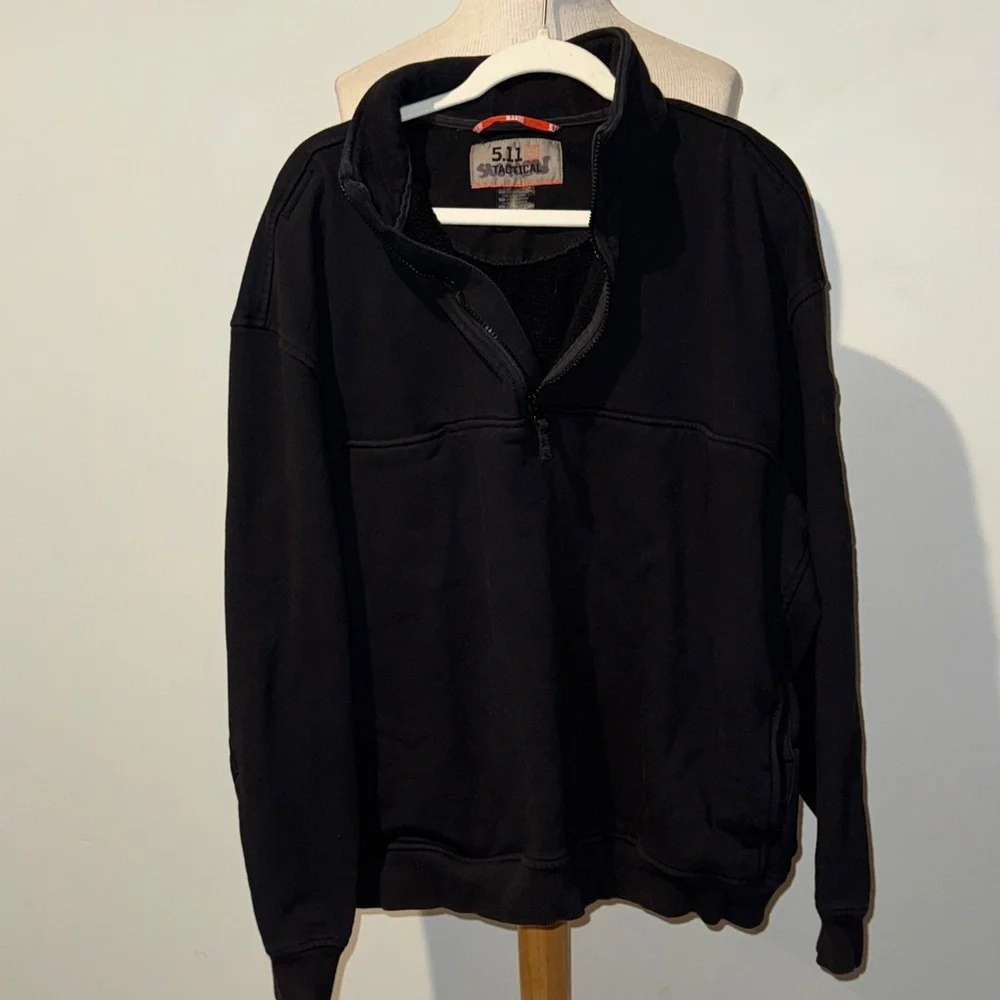 5.11 Tactical Men's Black Zip-Up pullover Sweater